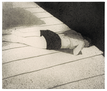 Aus der Werkreihe 'broken pictures', 2016

Graphitstift, Tusche und Acryl auf Molino, 60 x 70 cm
rückseitig signiert und datiert

AUSRUFPREIS: 900.-